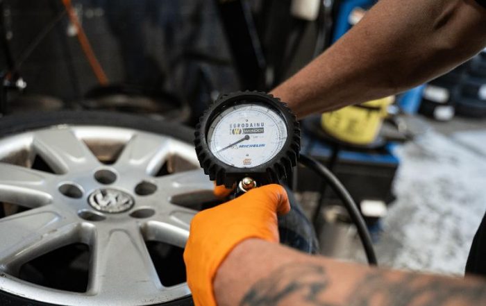 Hadleigh Tyre Group - HTG Pressure Maintenance - Tyres in Suffolk
